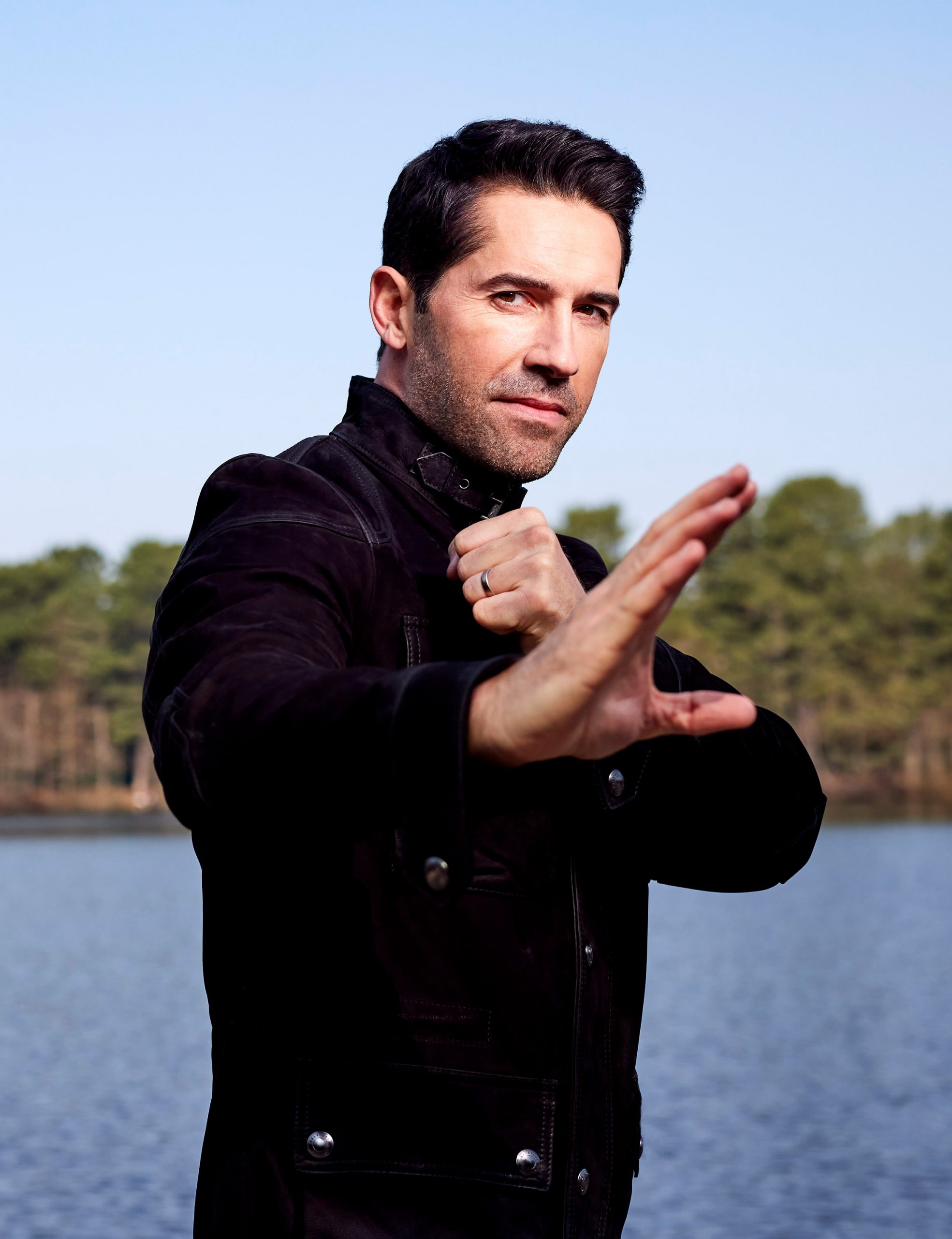 Scott Adkins